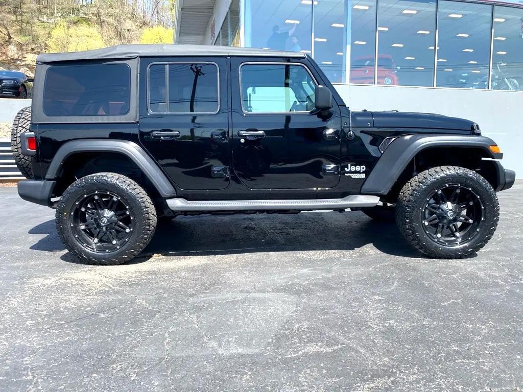 used 2021 Jeep Wrangler Unlimited car, priced at $25,995