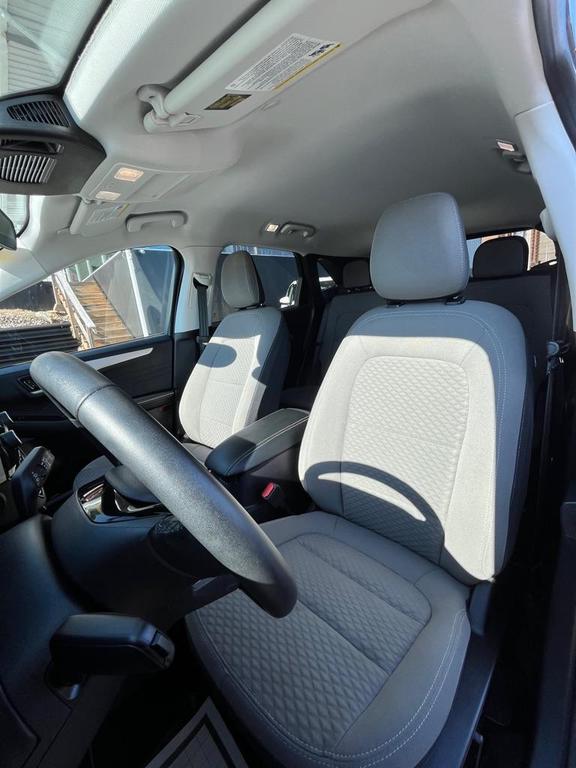 used 2022 Ford Escape car, priced at $24,995