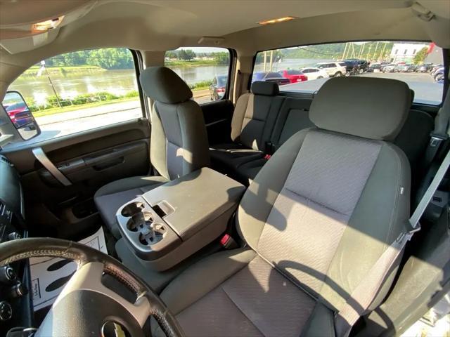 used 2014 Chevrolet Silverado 2500 car, priced at $23,995