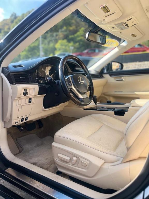 used 2014 Lexus ES 350 car, priced at $16,910