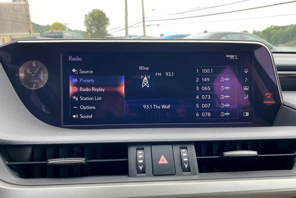 used 2019 Lexus ES 350 car, priced at $26,455