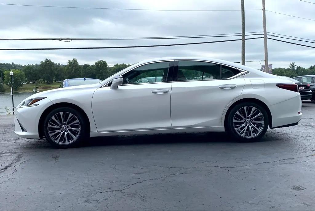 used 2019 Lexus ES 350 car, priced at $26,455