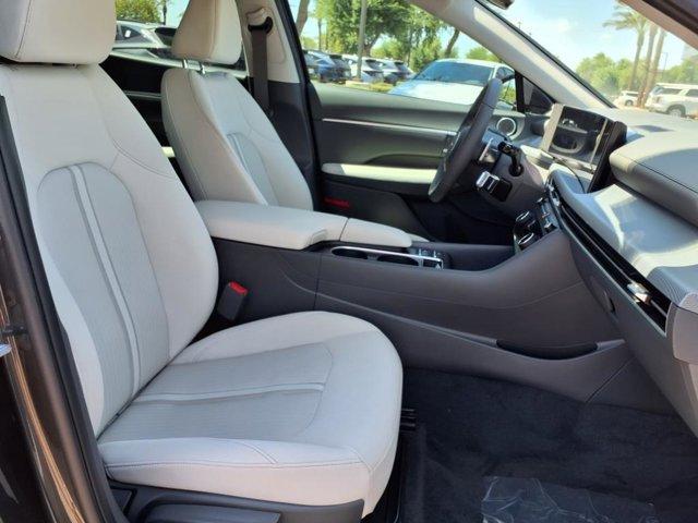 new 2025 Hyundai Sonata car, priced at $29,052