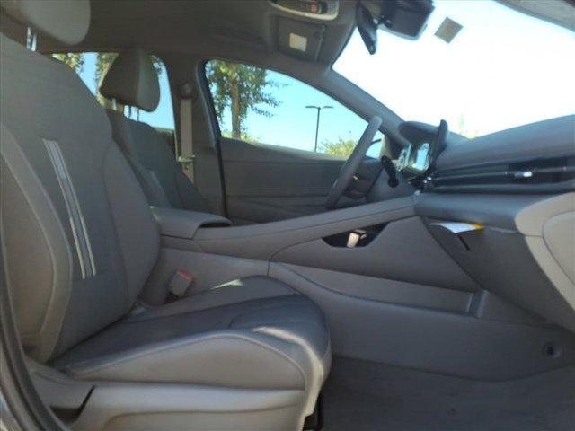 new 2026 Hyundai ELANTRA HEV car, priced at $27,951