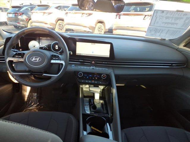 used 2025 Hyundai Elantra car, priced at $21,999