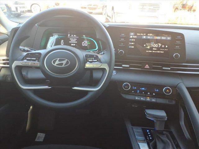 new 2026 Hyundai ELANTRA HEV car, priced at $26,015