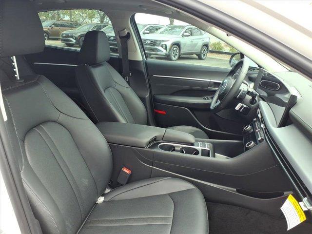 new 2025 Hyundai Sonata Hybrid car, priced at $36,311