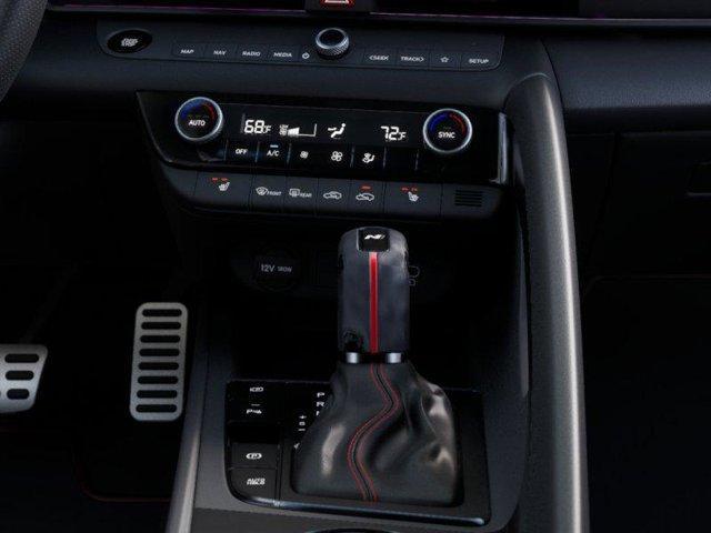 new 2025 Hyundai Elantra car, priced at $27,864
