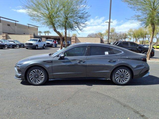 new 2025 Hyundai Sonata Hybrid car, priced at $37,688