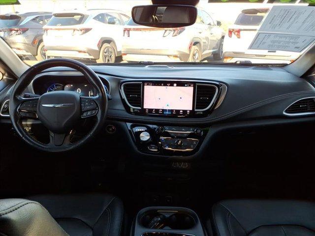 used 2021 Chrysler Pacifica Hybrid car, priced at $23,899