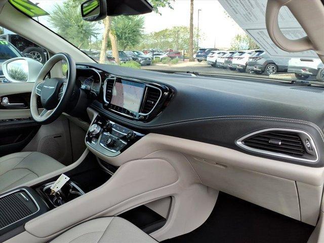 used 2021 Chrysler Pacifica Hybrid car, priced at $26,199