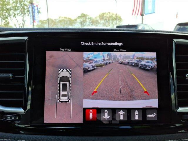 used 2021 Chrysler Pacifica Hybrid car, priced at $26,199