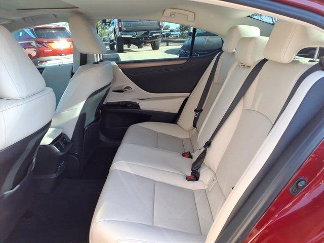 used 2024 Lexus ES 350 car, priced at $38,799