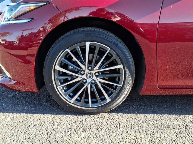 used 2024 Lexus ES 350 car, priced at $38,799