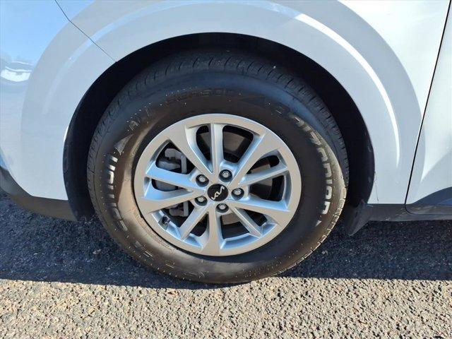 used 2022 Kia Carnival car, priced at $28,999