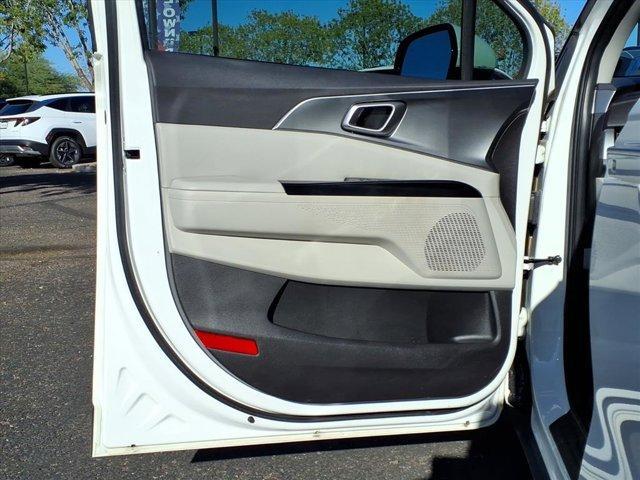 used 2022 Kia Carnival car, priced at $28,999
