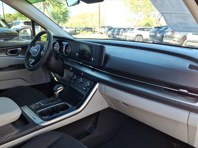 used 2022 Kia Carnival car, priced at $28,999
