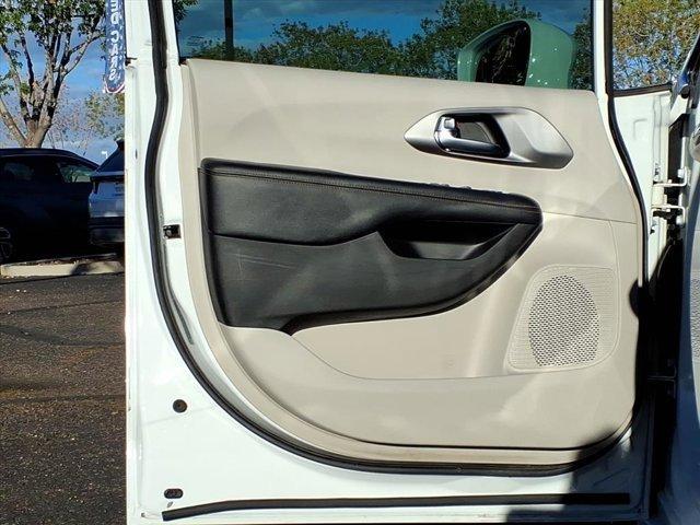 used 2020 Chrysler Pacifica car, priced at $15,499