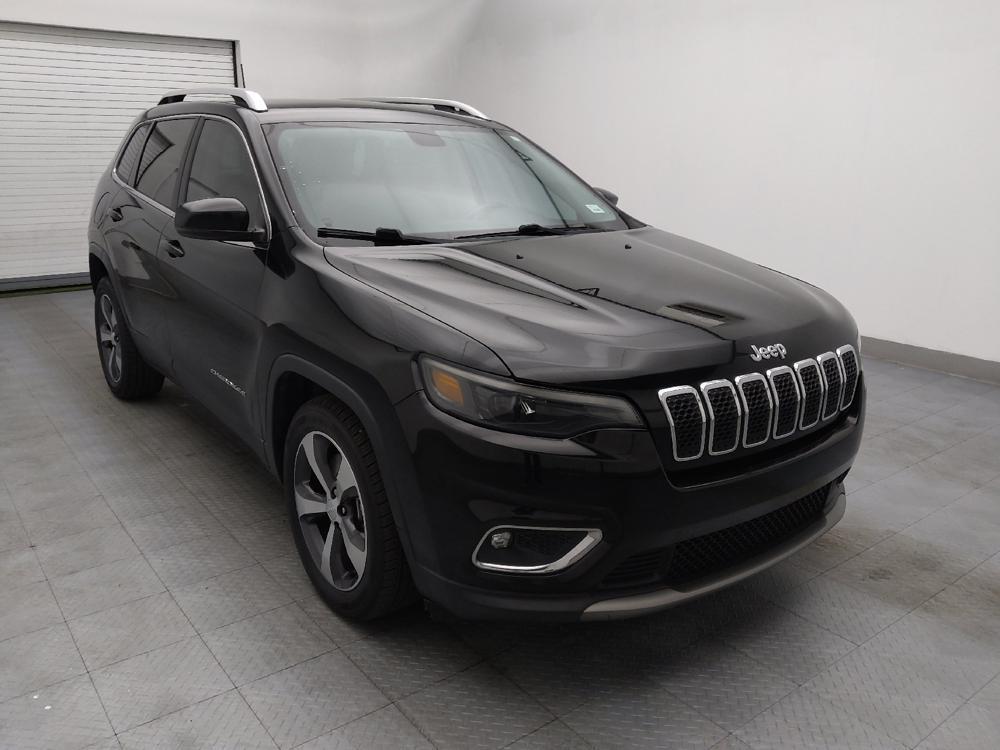 used 2019 Jeep Cherokee car, priced at $17,395