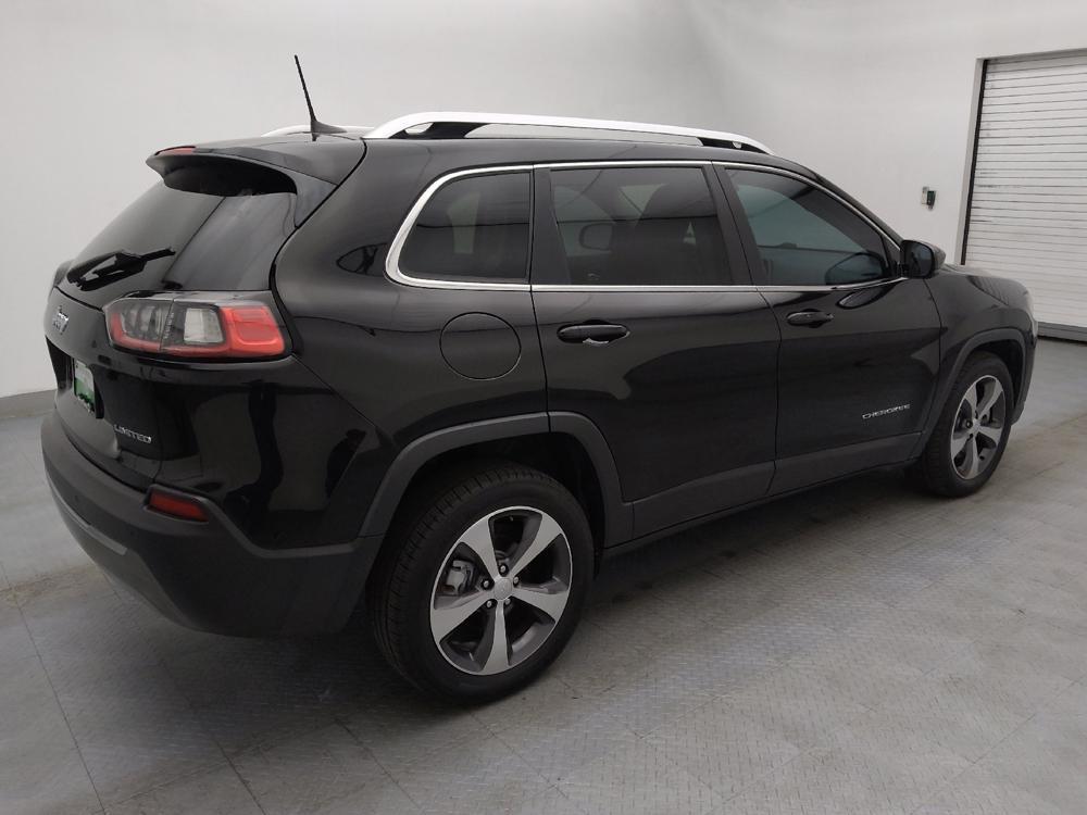 used 2019 Jeep Cherokee car, priced at $17,395