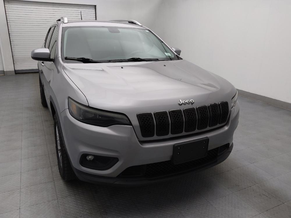 used 2019 Jeep Cherokee car, priced at $17,395