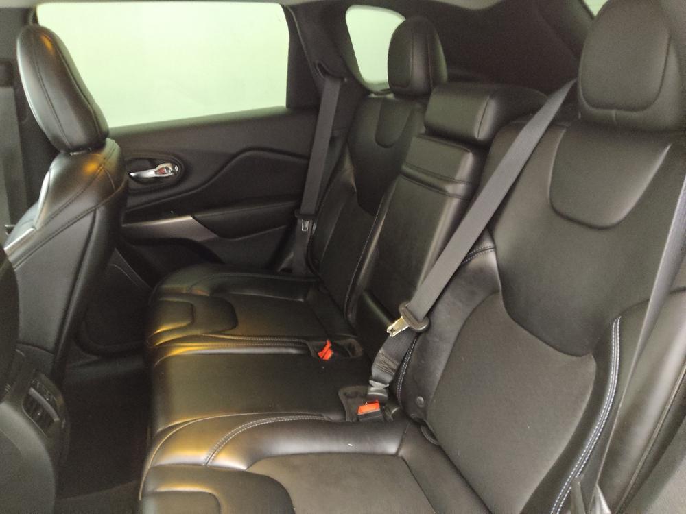 used 2019 Jeep Cherokee car, priced at $17,395