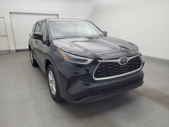 used 2021 Toyota Highlander car, priced at $28,295