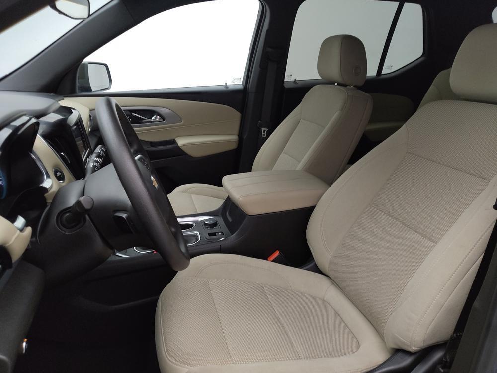 used 2022 Chevrolet Traverse car, priced at $30,895