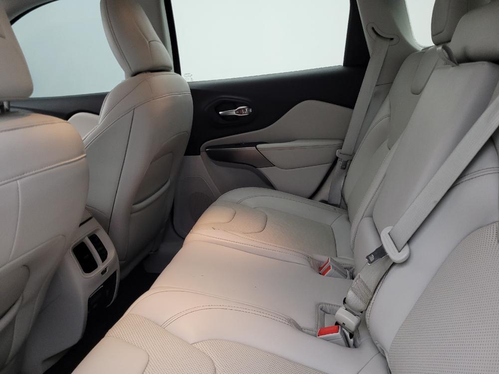 used 2019 Jeep Cherokee car, priced at $18,895