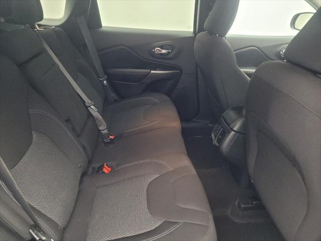 used 2019 Jeep Cherokee car, priced at $15,495