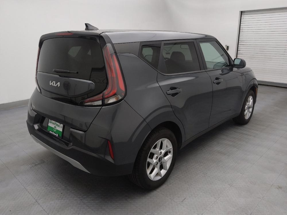 used 2024 Kia Soul car, priced at $18,495