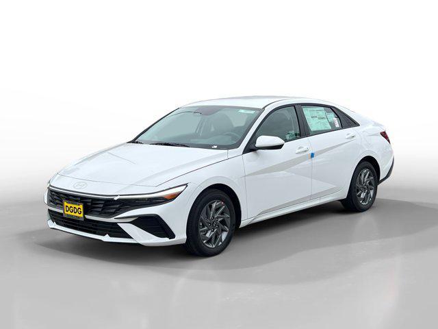 new 2025 Hyundai Elantra HEV car, priced at $27,205