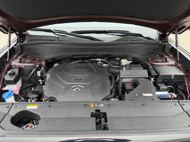 used 2025 Hyundai Palisade car, priced at $32,998