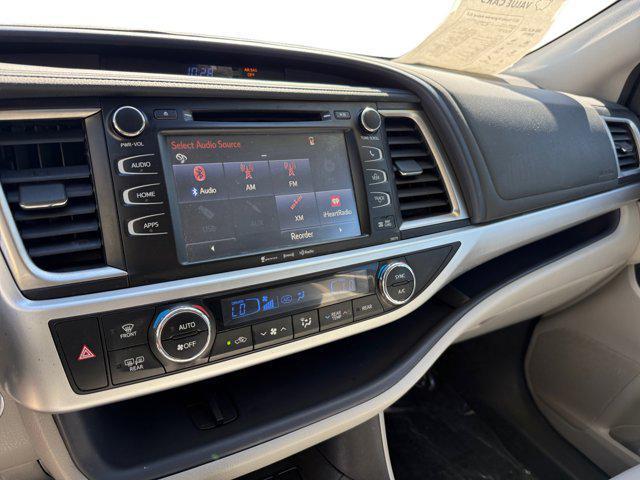 used 2017 Toyota Highlander Hybrid car, priced at $22,498