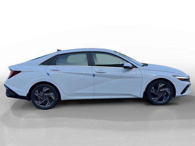 new 2025 Hyundai Elantra car, priced at $28,155