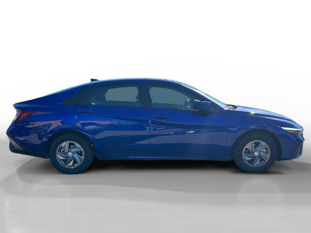 new 2025 Hyundai Elantra car, priced at $23,085