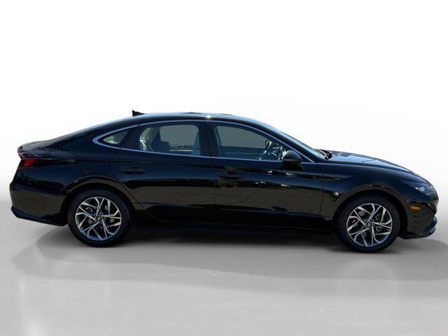 used 2022 Hyundai Sonata car, priced at $20,648