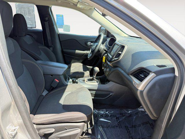 used 2016 Jeep Cherokee car, priced at $9,888