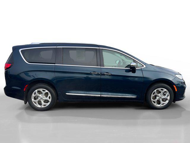 used 2021 Chrysler Pacifica car, priced at $34,891