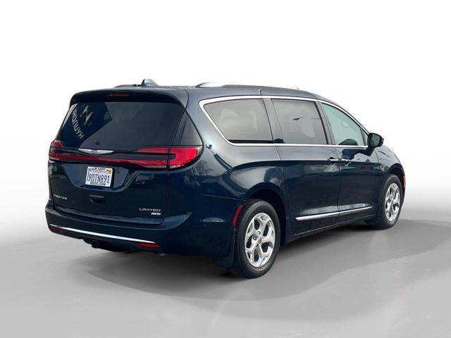 used 2021 Chrysler Pacifica car, priced at $34,891