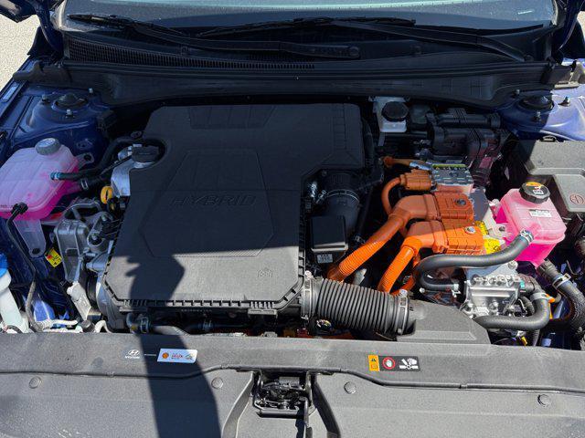 new 2025 Hyundai Elantra car, priced at $31,515