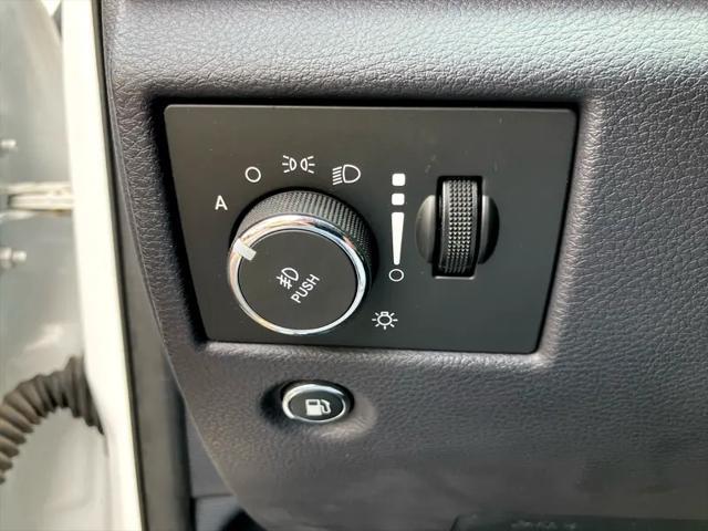 used 2017 Jeep Grand Cherokee car, priced at $20,295