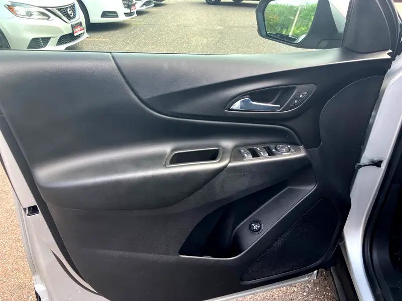 used 2021 Chevrolet Equinox car, priced at $11,995