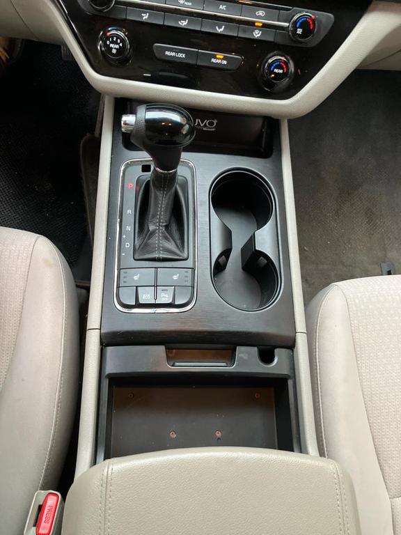 used 2016 Kia Sedona car, priced at $9,995