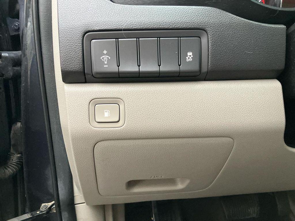 used 2016 Kia Sedona car, priced at $9,995