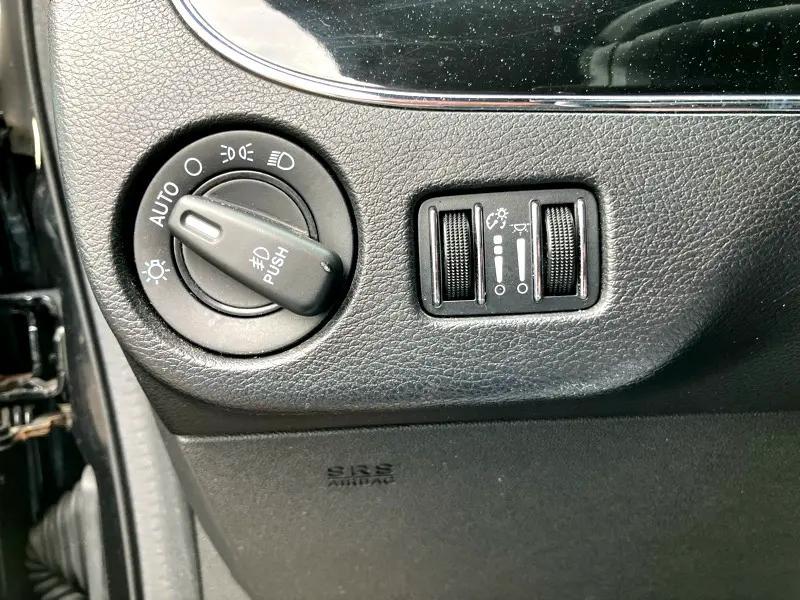used 2014 Chrysler Town & Country car, priced at $9,995
