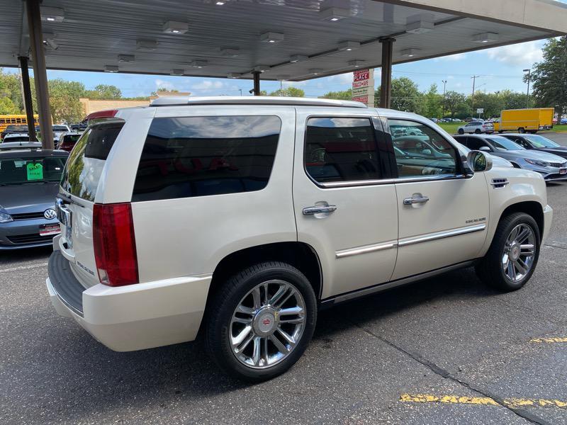 used 2013 Cadillac Escalade car, priced at $13,995