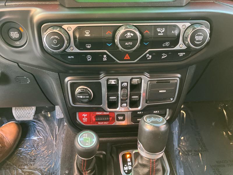 used 2018 Jeep Wrangler Unlimited car, priced at $28,777