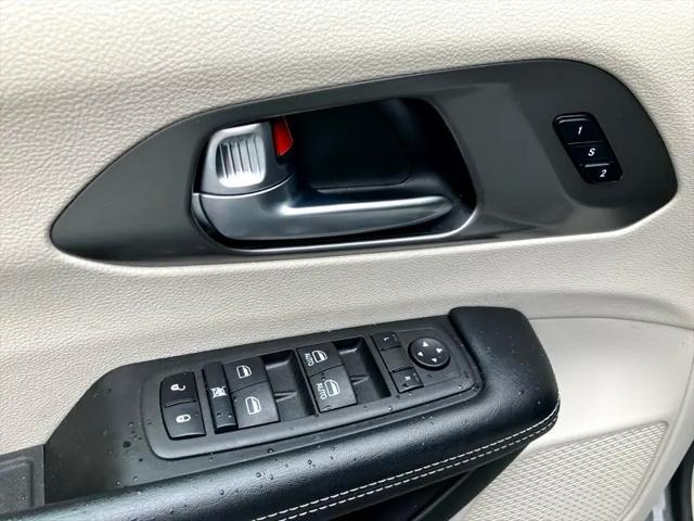used 2022 Chrysler Pacifica car, priced at $23,380