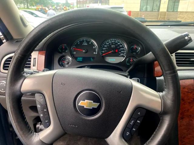 used 2014 Chevrolet Suburban car, priced at $12,995